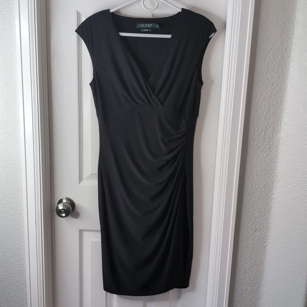 Lauren Ralph Lauren sleeveless black dress size 8